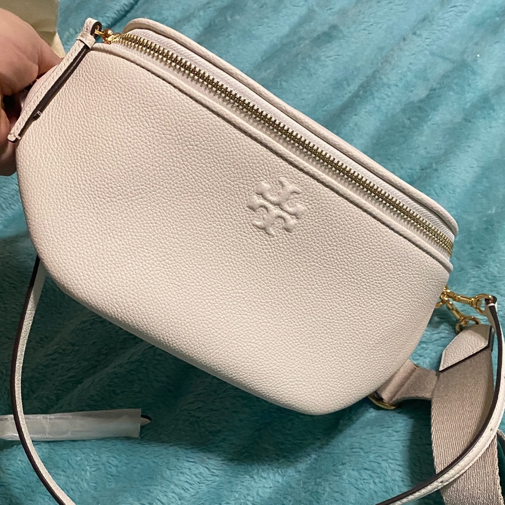 Tory Burch Cream Thea Belt Bag - Picture 6 of 8
